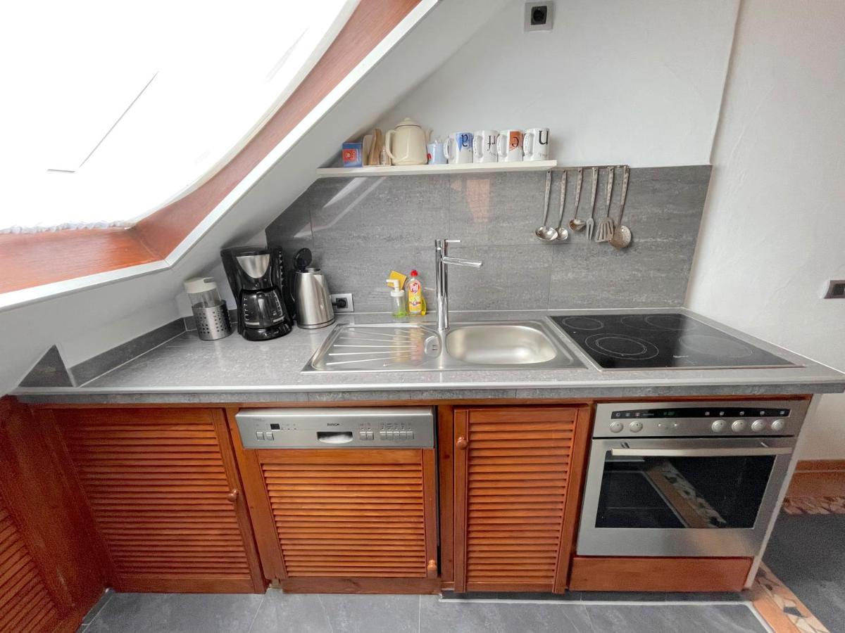 טודמוס Geraeumiges Maisonette Apartment מראה חיצוני תמונה